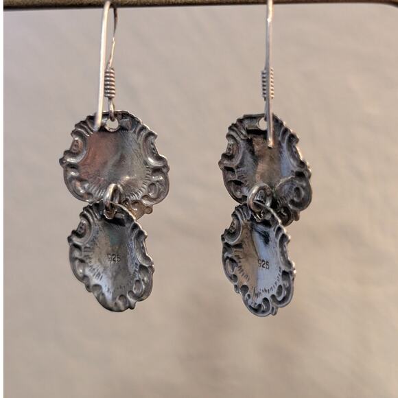 Sterling Silver Victorian Revival Luggage Tag Repousse Stud Dangle - Picture 2 of 5